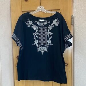 Paparazzi Black Knit Top with White Embroidery